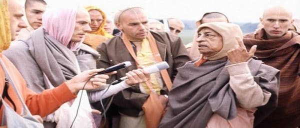Prabhupada Instructing